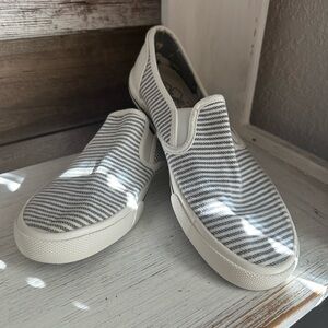 Tommy Bahama | Striped Slip-On Sneakers